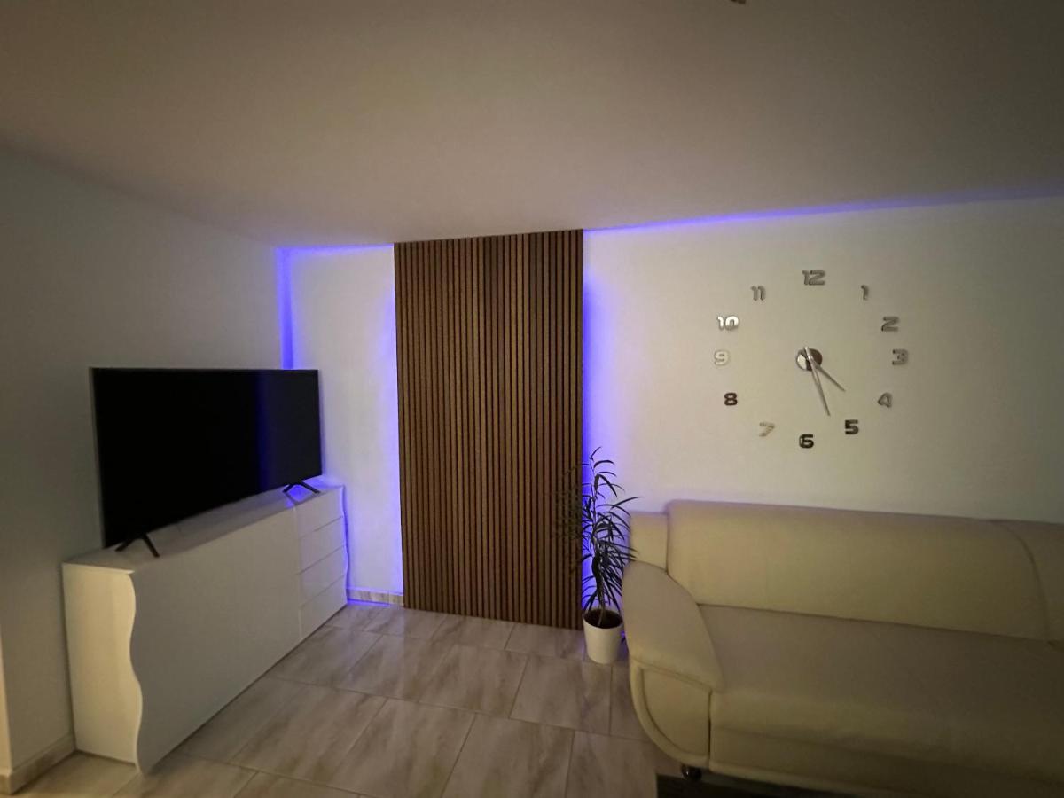 شقة Souterrain Fewo, Europapark, Netflix, 2Xtv Mietersheim المظهر الخارجي الصورة
